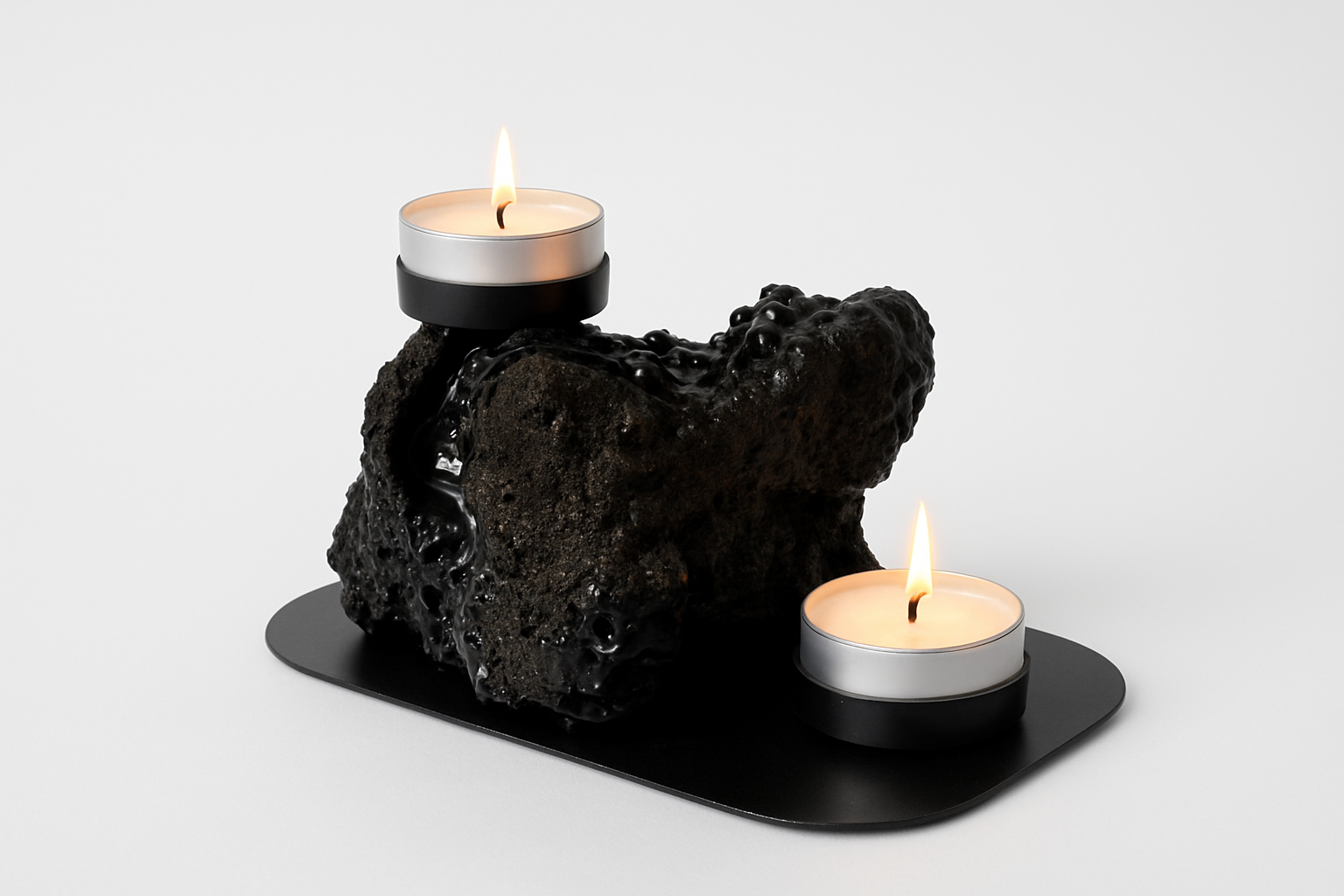 Kertastjaki fyrir 2 kerti - Candleholder for 2 tealights